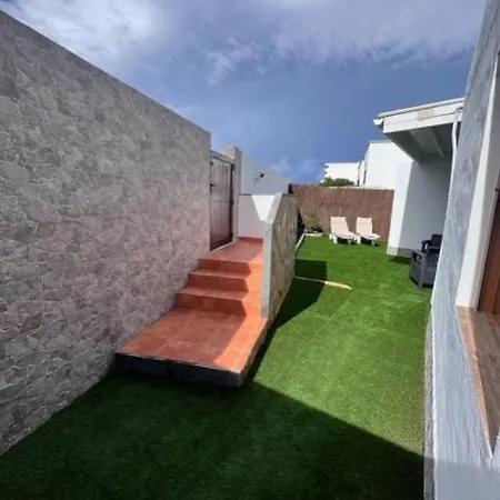 Casa Cira * La Costa